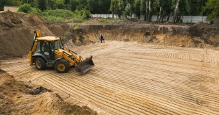 Разработка котлована Шадринск, цена от 317 руб./м3.